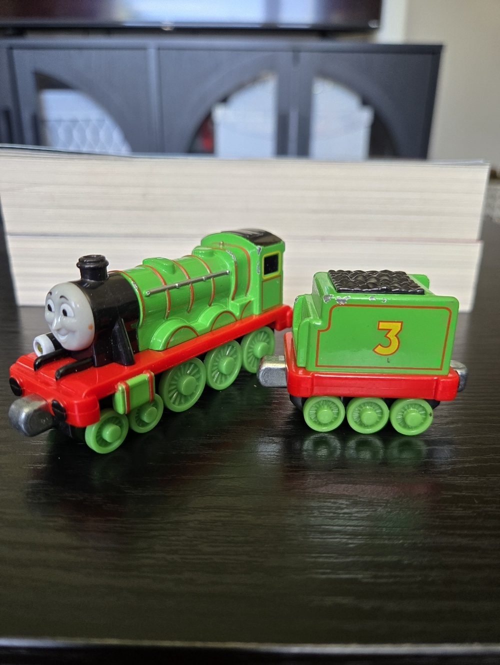 Henry Thomas & Friends Take-Along  the Green Engine Die-Cast Train with Tender 3